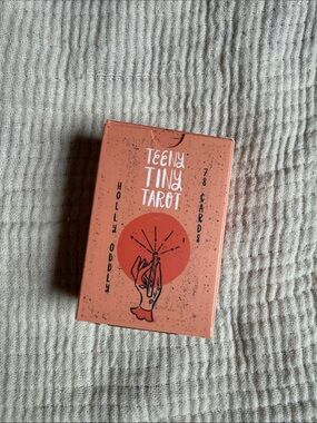 Teeny Tiny Tarot Deck - Holly Oddly